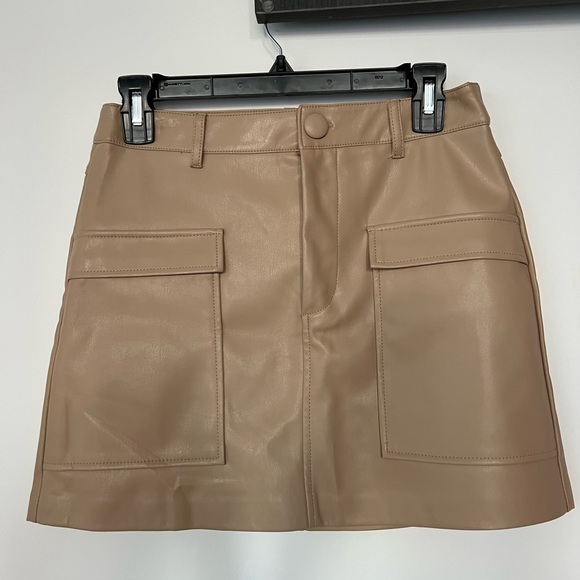Zara mini skirt, M - Picture 1 of 4